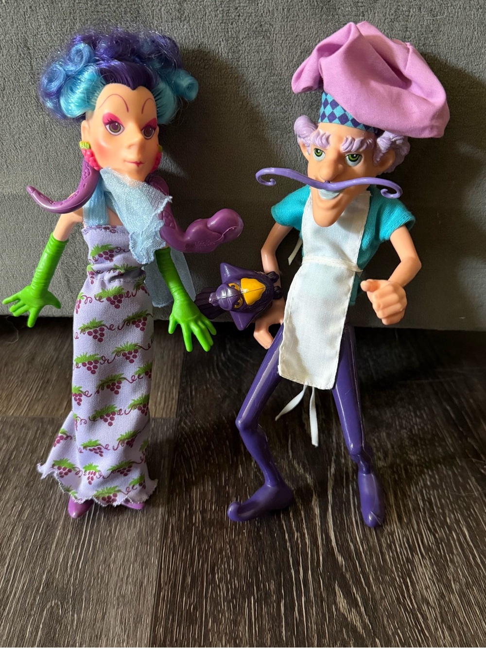 Vintage Strawberry Shortcake Purple Pie Man Sour Grapes Doll Figurine Snake Bird